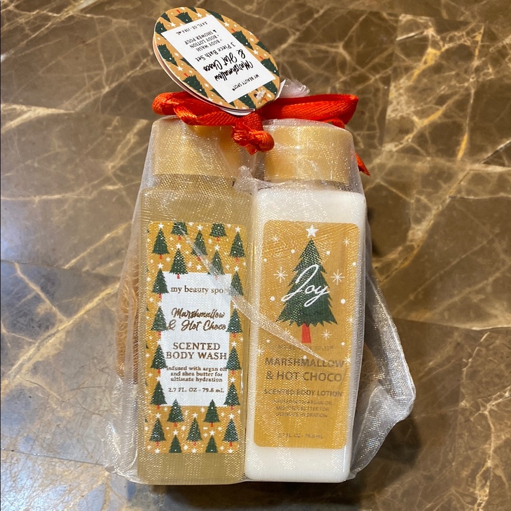 NEW Holiday Body Care Set